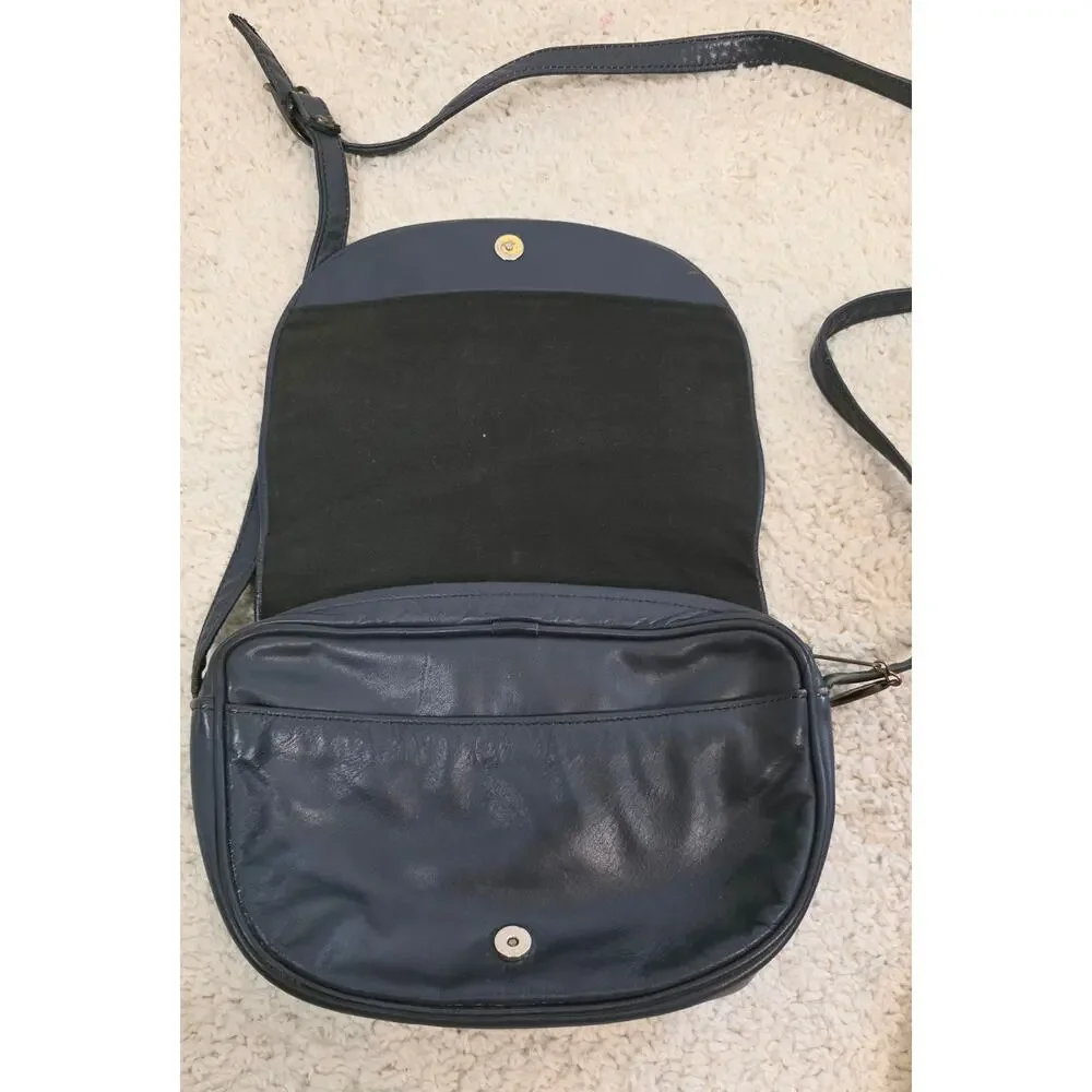 Vtg Stone Mountain Black Leather Cross Body Purse/Shoulder Bag 5 Compartment USA